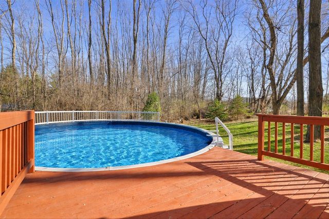 9225 400th AVENUE, Genoa City, WI 53128