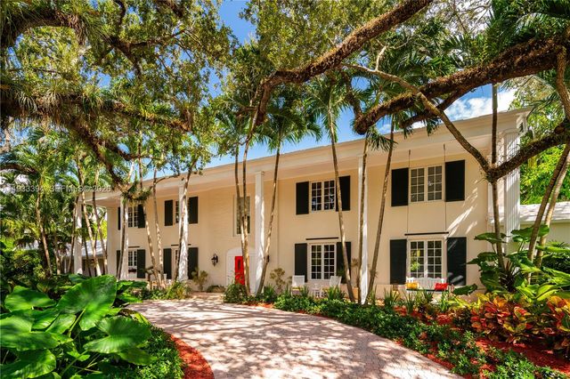 4871 SW 74th Ter, Miami, FL 33143