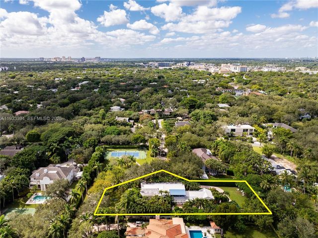 4871 SW 74th Ter, Miami, FL 33143