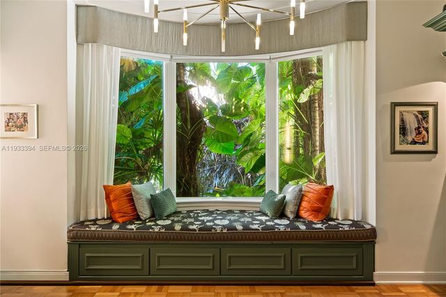 4871 SW 74th Ter, Miami, FL 33143