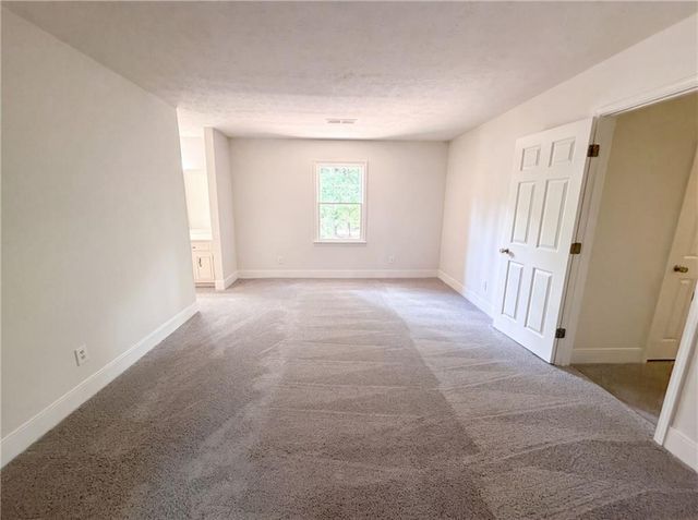 4379 Inns Brook Drive, Snellville, GA 30039