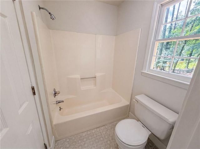 4379 Inns Brook Drive, Snellville, GA 30039