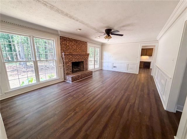 4379 Inns Brook Drive, Snellville, GA 30039