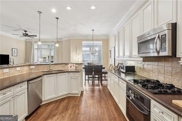 250 Mclaren Gates Drive, Marietta, GA 30060