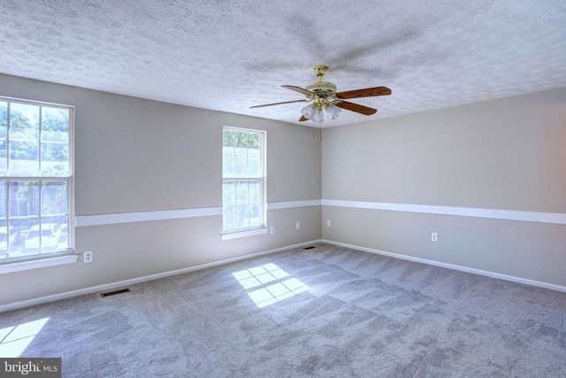 8315 SILVER TRUMPET DR, Columbia, MD 21045