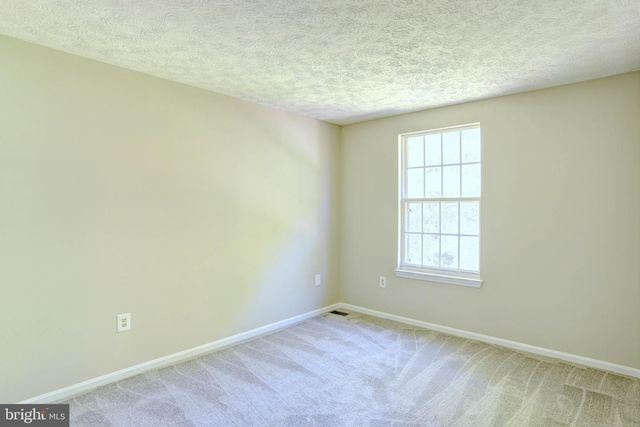 8315 SILVER TRUMPET DR, Columbia, MD 21045