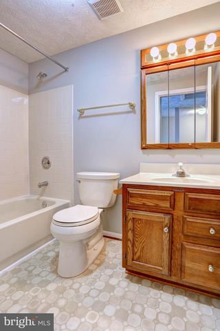 8315 SILVER TRUMPET DR, Columbia, MD 21045
