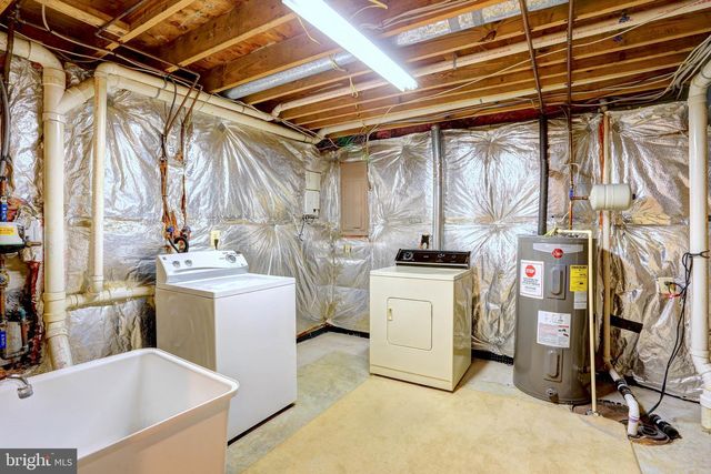 8315 SILVER TRUMPET DR, Columbia, MD 21045