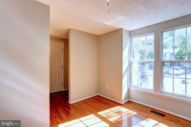 8315 SILVER TRUMPET DR, Columbia, MD 21045