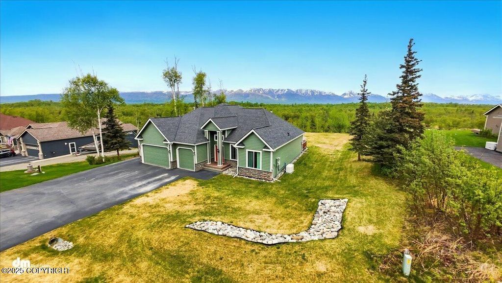 751 W Kyle Williams Circle, Wasilla, AK 99654