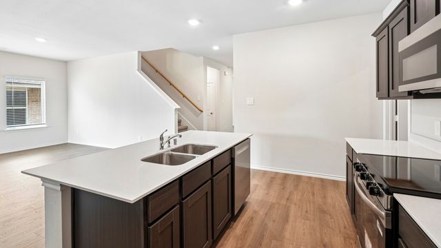 521 Wild Rose Way, Princeton, TX 75407