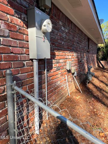 1504 Hawthorne Place, Clinton, MS 39056