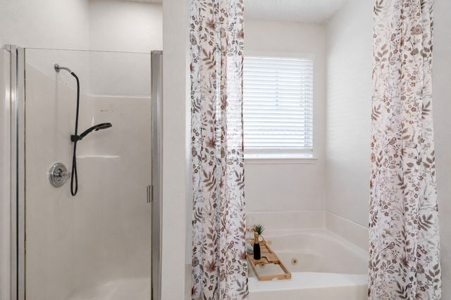 7812 Tanbark Lane, Arlington, TX 76001