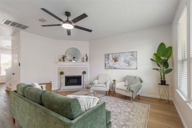 7812 Tanbark Lane, Arlington, TX 76001