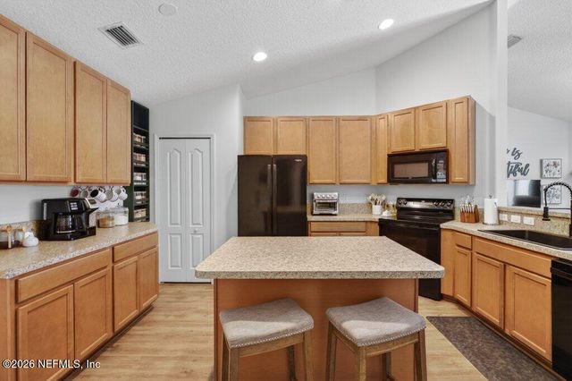 3706 SUMMIT OAKS Drive, Green Cove Springs, FL 32043