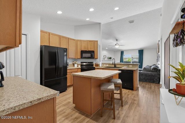 3706 SUMMIT OAKS Drive, Green Cove Springs, FL 32043