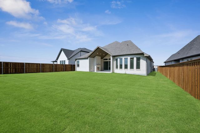 100 Bristol Lane, Azle, TX 76020