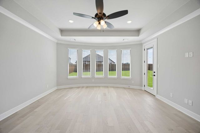 100 Bristol Lane, Azle, TX 76020