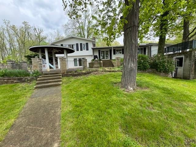 6610 S State Road 1, Hamilton, IN 46742