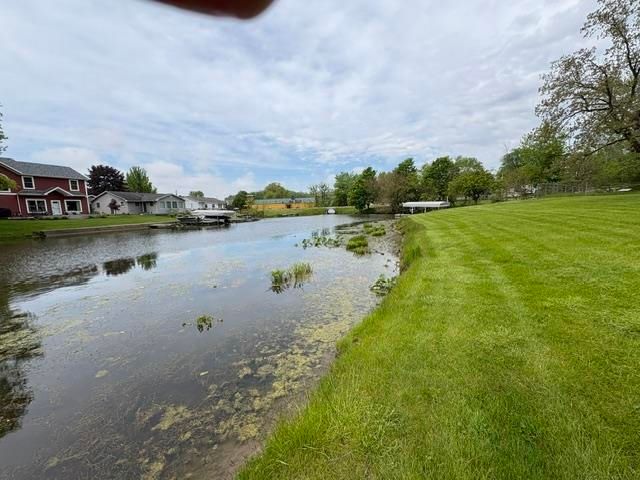 6610 S State Road 1, Hamilton, IN 46742
