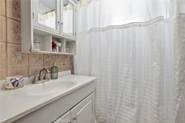 549 W 12th Street, San Pedro, CA 90731
