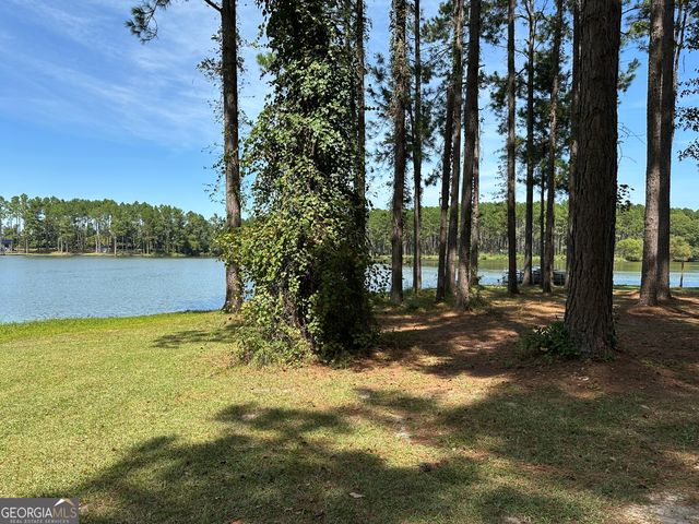 501 Southern Lakes Drive, Arabi, GA 31712