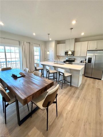 4106 Riverside DR, Chesapeake, VA 23321