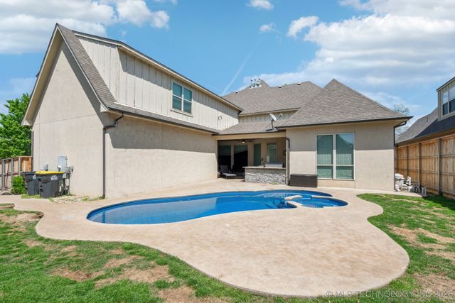 10848 S 95th East Avenue, Tulsa, OK 74133