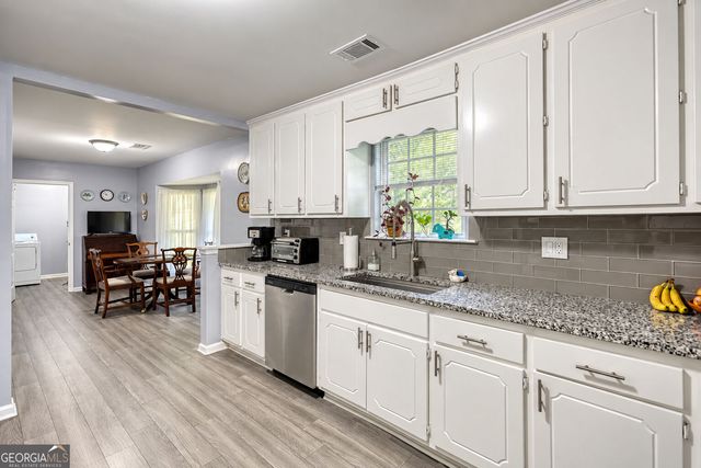 513 Cody Lane, Mcdonough, GA 30252