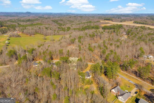 694 Lovers Lane, Toccoa, GA 30577