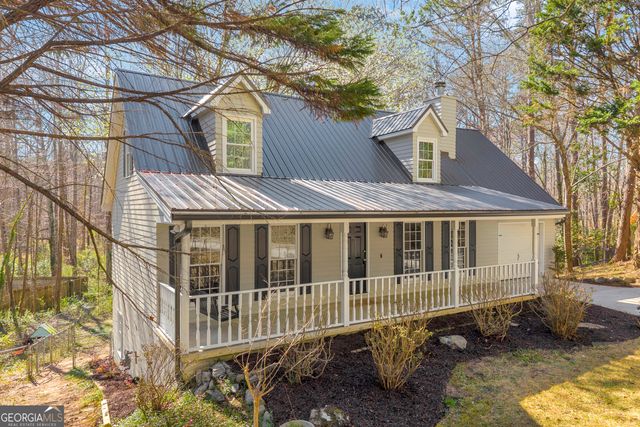 694 Lovers Lane, Toccoa, GA 30577