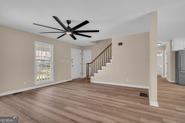 694 Lovers Lane, Toccoa, GA 30577