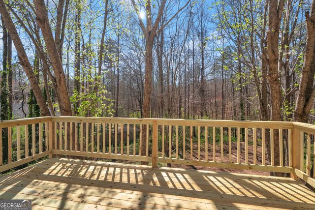 694 Lovers Lane, Toccoa, GA 30577