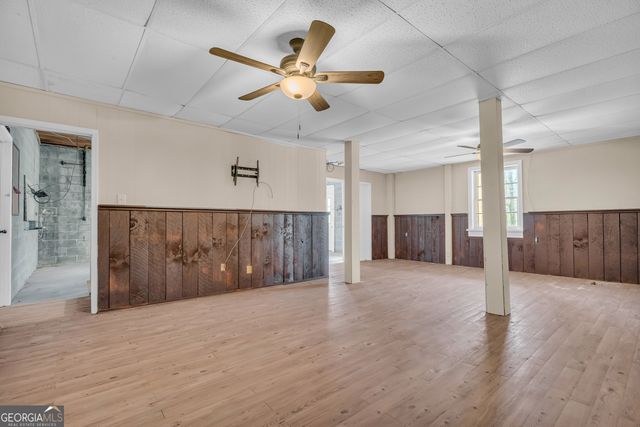 694 Lovers Lane, Toccoa, GA 30577