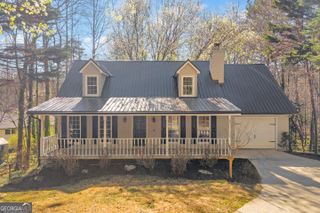 694 Lovers Lane, Toccoa, GA 30577
