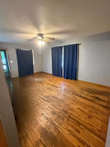 1222 Park Avenue, Winthrop Harbor, IL 60096