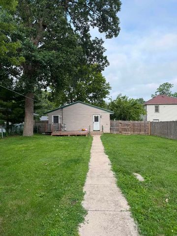 1222 Park Avenue, Winthrop Harbor, IL 60096