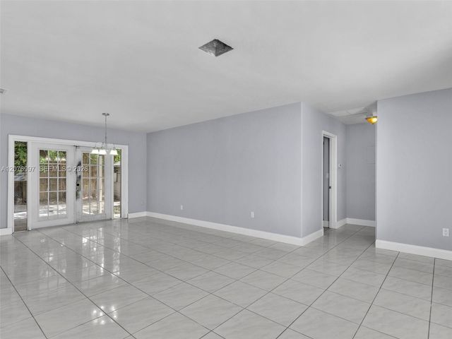 6525 SW 18th Street 6525, Miramar, FL 33023