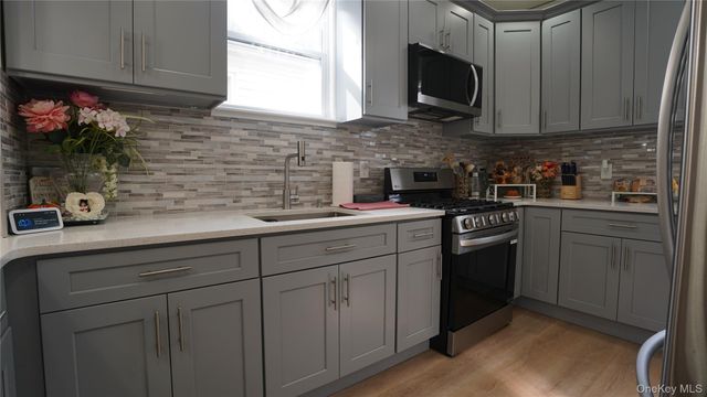 101-12 108th Street, Richmond Hill S., NY 11419