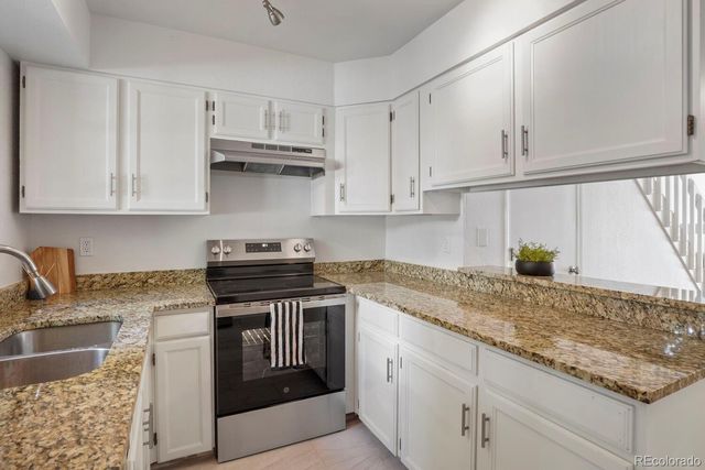 12063 E Hoye Drive, Aurora, CO 80012