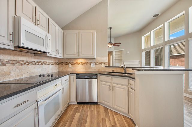 4111 Midrose Trail, Dallas, TX 75287