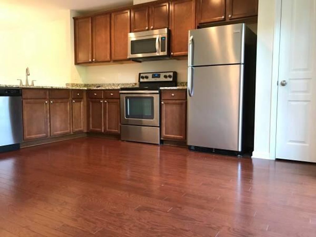 100 Stratford Lakes Drive 236, Durham, NC 27713