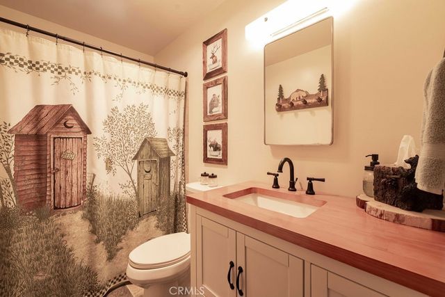 44844 Manzanita Lane, Sugarloaf, CA 92386