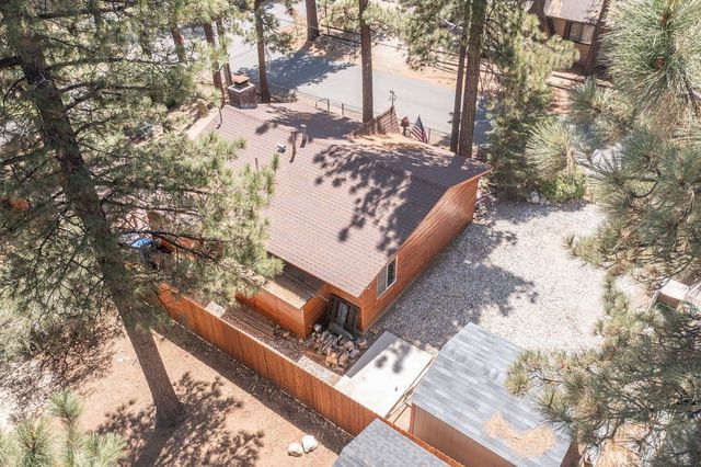 44844 Manzanita Lane, Sugarloaf, CA 92386