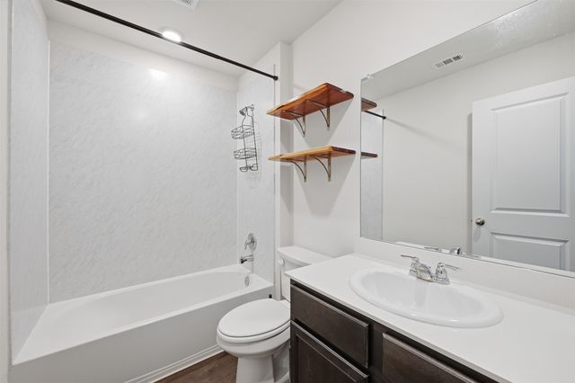 1212 Briar Hill Drive, Denton, TX 76207