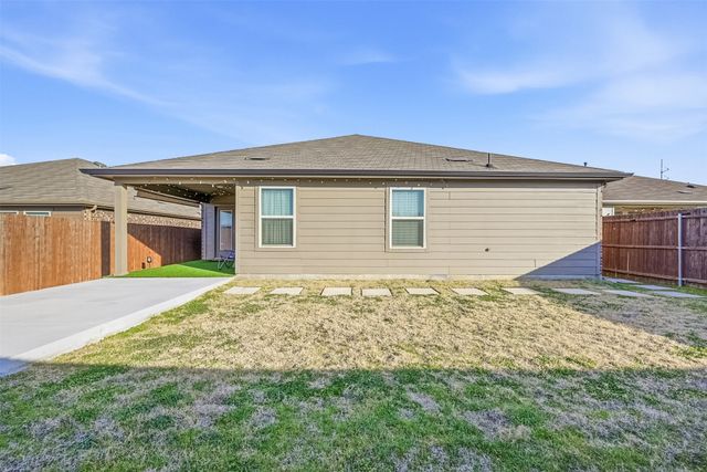 1212 Briar Hill Drive, Denton, TX 76207