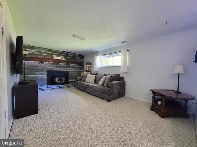 103 CALIFORNIA TRL, Browns Mills, NJ 08015