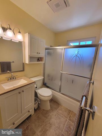 103 CALIFORNIA TRL, Browns Mills, NJ 08015
