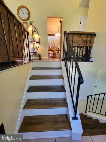 103 CALIFORNIA TRL, Browns Mills, NJ 08015