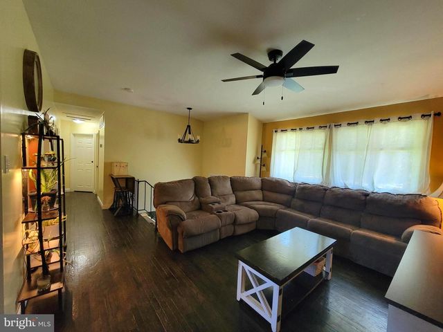 103 CALIFORNIA TRL, Browns Mills, NJ 08015